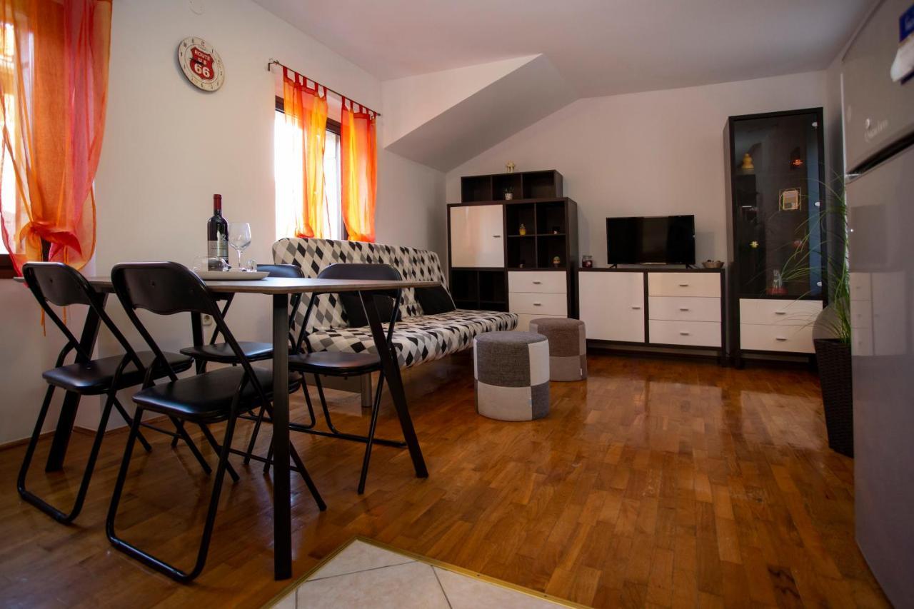 Apartment Kika プーラ エクステリア 写真