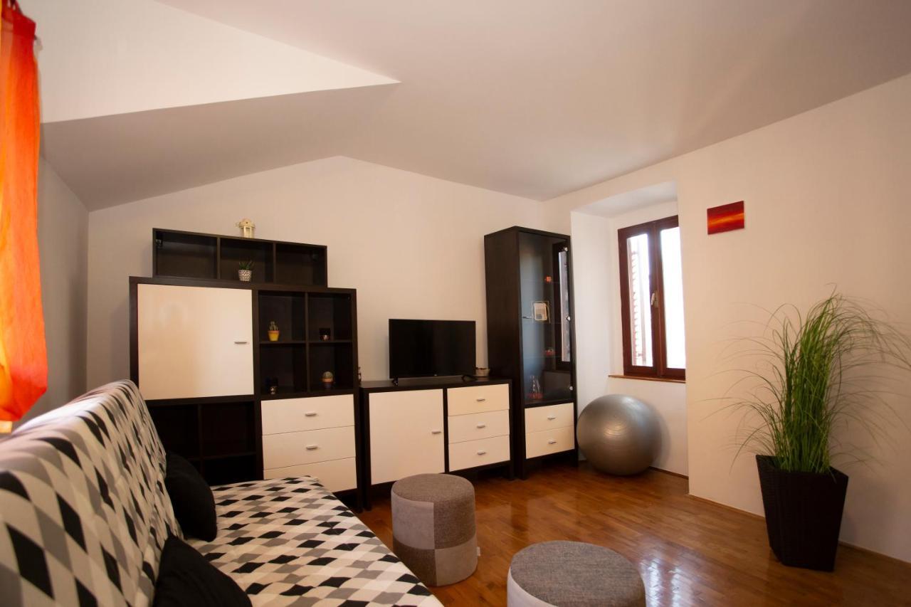 Apartment Kika プーラ エクステリア 写真