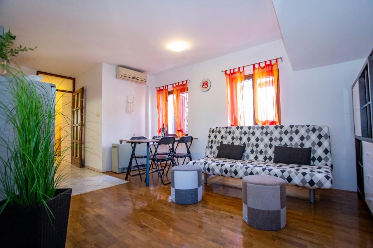 Apartment Kika プーラ エクステリア 写真